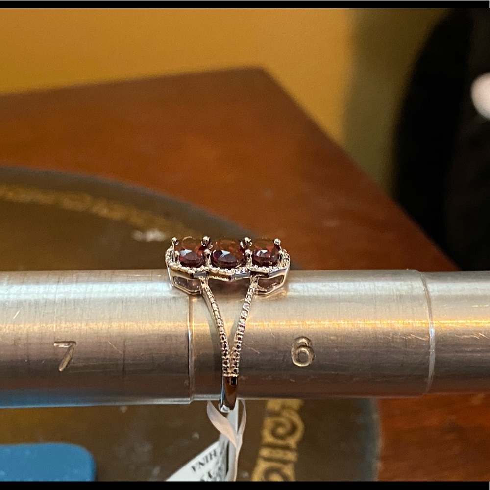 NWT RED ZIRCON STERLING RING - Picture 8 of 12